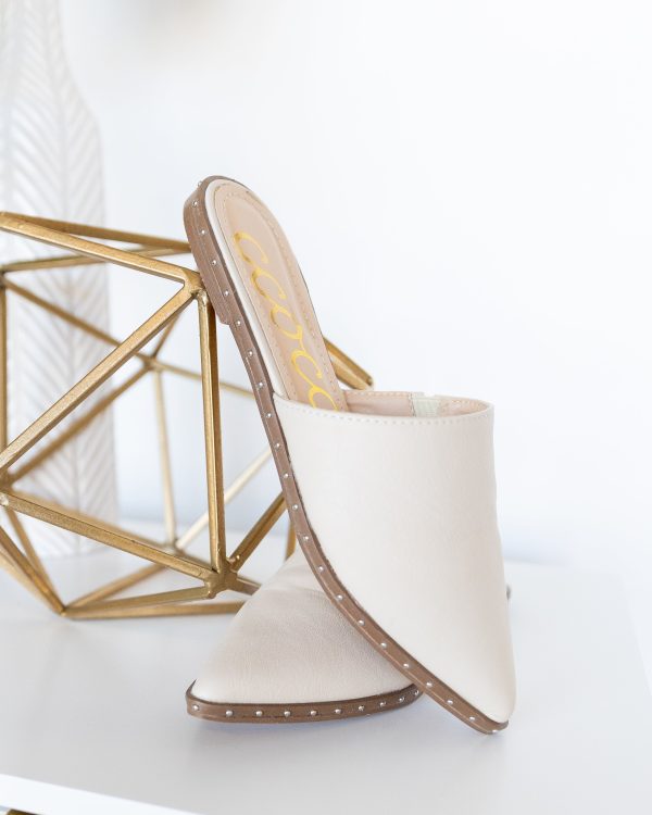 Greeflow Slip On Mules - Beige