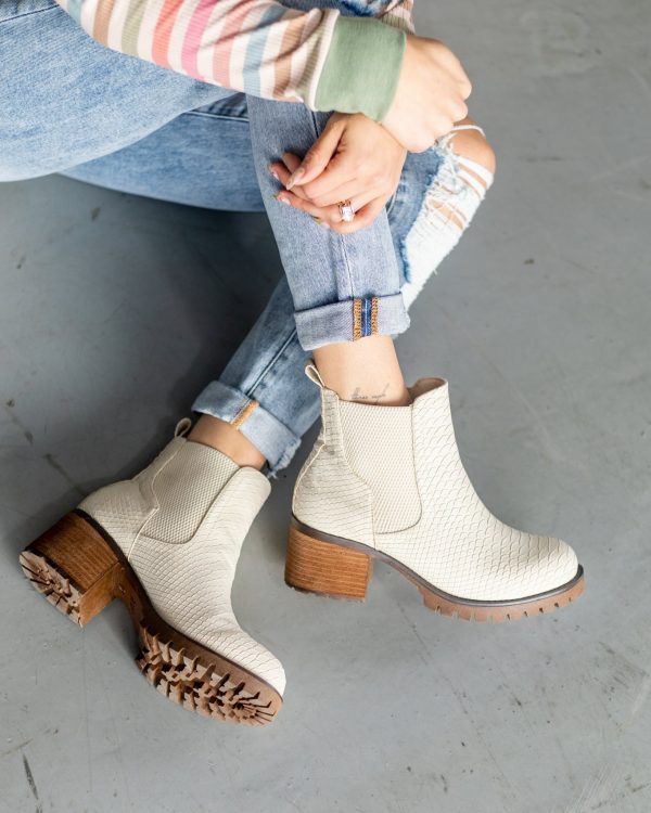 Greeflow Slip On Snakeskin Boots - Ivory